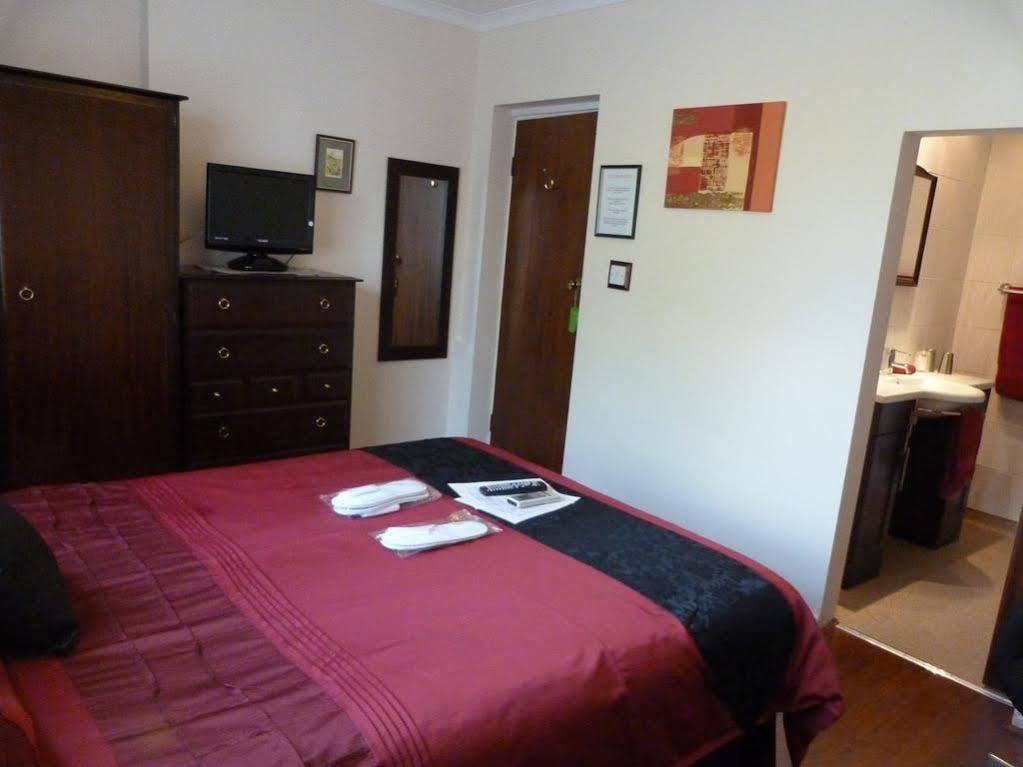 فندق Oaklands House - Adults Only Brading المظهر الخارجي الصورة