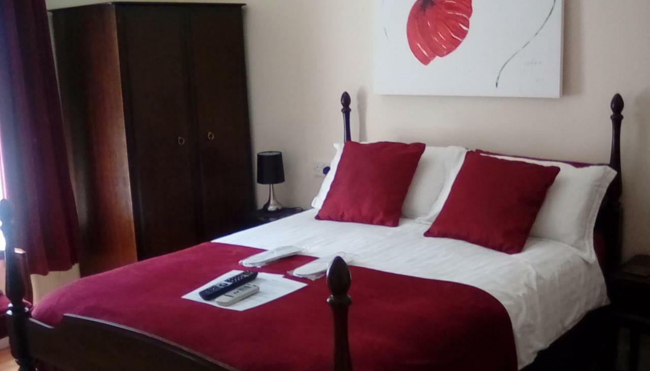 فندق Oaklands House - Adults Only Brading المظهر الخارجي الصورة